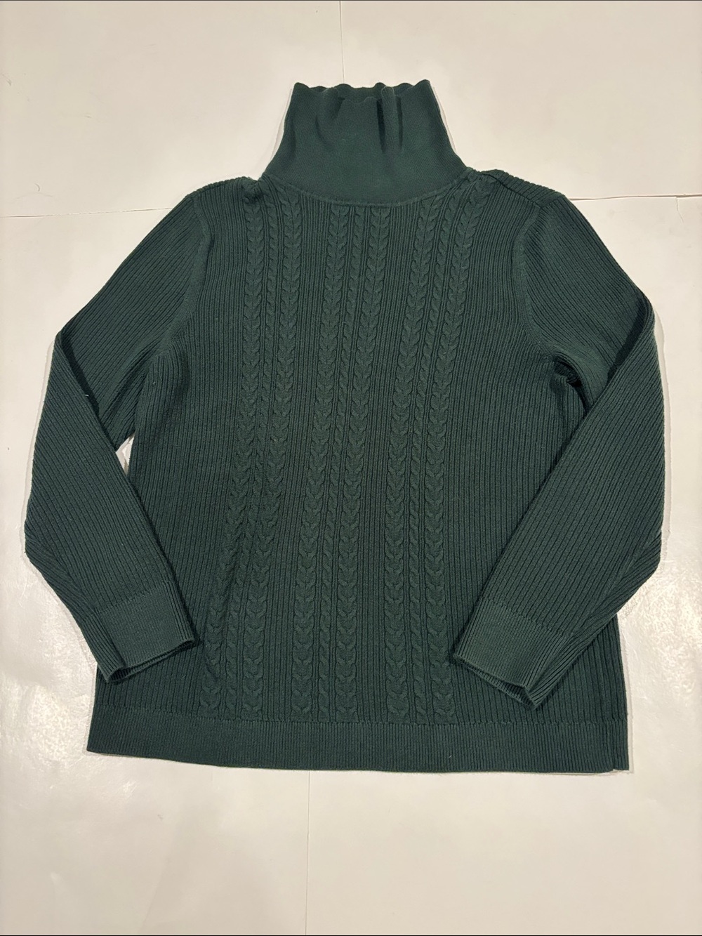 Talbot women’s forest green cable knit turtleneck size XLp